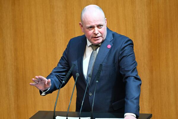 Bild: NEOS drängen auf Sonntagsöffnung im Handel