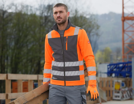Bild: Ein Eigenheim sicher bauen und Unfallrisiken auf der Baustelle reduzieren