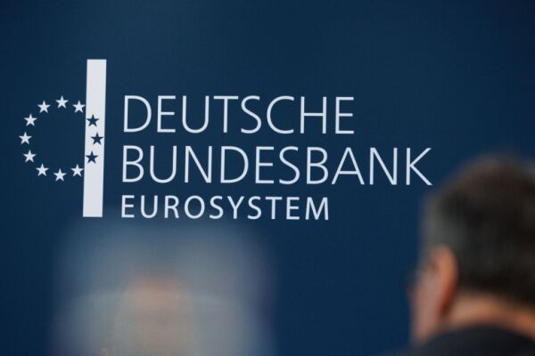 Bild: Deutsche Bundesbank kündigt Beschäftigten Konten und Depots