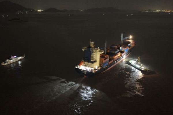 Bild: Chinesischer Frachter durch Arktis nach Europa gestartet