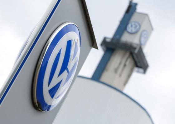 Bild: VW-Chef kündigte Einschnitte beim Management in Emden an