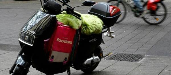 Bild: Verbot auf Radpisten: Foodora verzichtet ganz auf E-Mopeds