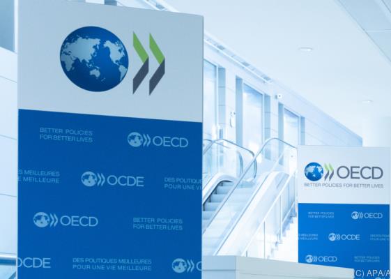 Bild: OECD hebt Prognose für Weltwirtschaft leicht an