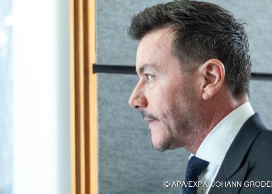Bild: Finanzermittler: Benko soll Stiftungen beherrscht haben